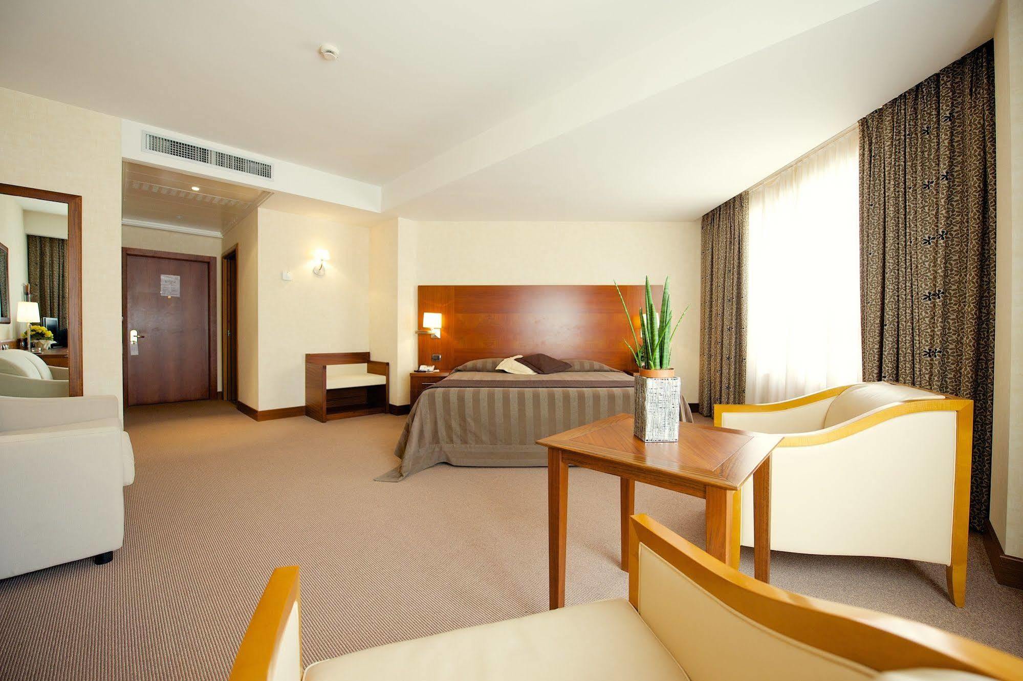 Four Points By Sheraton Hotel Siena