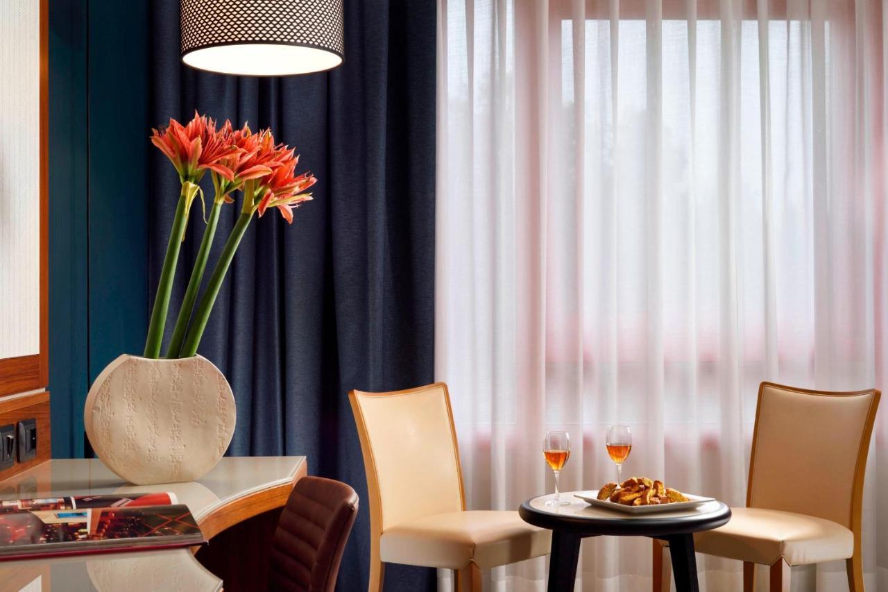 Four Points By Sheraton Hotel 4*
